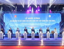 Phó Thủ tướng Thường trực Phạm Gia Túc dự lễ khởi công cảng Yên Bình (Thái Nguyên)