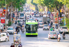 Hà Nội thông qua Đề án phát triển giao thông công cộng bằng xe buýt điện