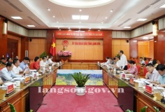 Lãnh đạo UBND tỉnh làm việc với Đoàn công tác của UBND tỉnh Bình Phước về công tác chuyển đổi số