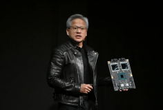 CEO Nvidia tự tin bảo vệ vị thế cạnh tranh giữa làn sóng AI mới