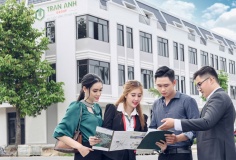 Nhộn nhịp rao bán dự án bất động sản