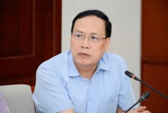 Giáo sư Nguyễn Đình Đức làm Chủ tịch hội đồng Giáo sư cơ sở Trường Đại học Công nghệ, ĐHQGHN