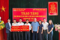 Quỹ Toyota Việt Nam xây dựng và cải tạo nhà vệ sinh cho các trường học tại vùng sâu, vùng xa tỉnh Yên Bái