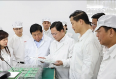 Phó Thủ tướng Nguyễn Chí Dũng thăm, làm việc với doanh nghiệp tại Bắc Ninh