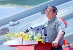 Thủ tướng dự lễ khởi công tuyến cao tốc huyết mạch qua Thái Bình, Nam Định