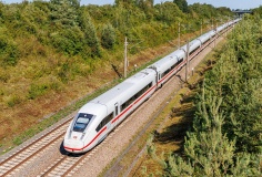 Công ty Vinspeed đăng ký đầu tư dự án đường sắt cao tốc Bắc - Nam