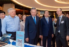 FPT phát triển các nền tảng cốt lõi, khẳng định vai trò doanh nghiệp công nghệ tư nhân trong kỷ nguyên mới 