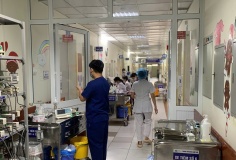 Tổ chức chiến dịch cao điểm phòng bệnh sốt xuất huyết, COVID-19...