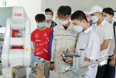 Bài 1: Từ phân luồng đến hướng nghiệp: Cần một hành trình liền mạch cho người học