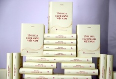 Ra mắt cuốn sách ‘Tinh hoa cách mạng Việt Nam’ của nhà báo lão thành Hà Đăng