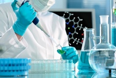 Cần tạo điều kiện để các nhà khoa học lớn tuổi tiếp tục cống hiến