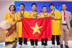4/4 học sinh Việt Nam giành huy chương Vàng Olympic Hóa học Quốc tế 2025