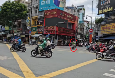 TP.HCM nghiên cứu lắp đặt camera để xử lý vi phạm lấn chiếm lòng, lề đường