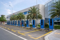 Hà Nội đẩy mạnh 'xanh hóa' giao thông: Thúc đẩy hạ tầng trạm sạc