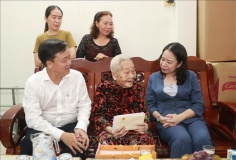 Lãnh đạo Đảng, Nhà nước, Quốc hội tri ân gia đình chính sách, người có công ở nhiều địa phương