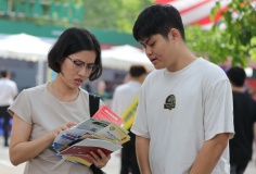 Thí sinh có thể nộp lệ phí xét tuyển đại học qua 19 kênh thanh toán trực tuyến