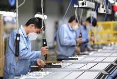 Nút thắt nhân lực công nghệ cao trong các Khu công nghiệp và lời giải từ mô hình 'Ba nhà'