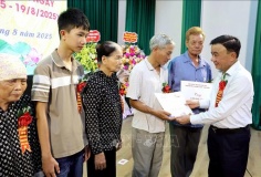 Xây dựng phong trào bảo vệ an ninh Tổ quốc phù hợp với chính quyền địa phương 2 cấp 