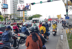 Sau Hà Nội và TP HCM, Đà Nẵng xem xét chuyển xe xăng sang xe điện
