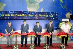 Phó thủ tướng Nguyễn Chí Dũng: Cần kiên định mục tiêu làm chủ công nghệ chiến lược về nghiên cứu và vận hành vệ tinh