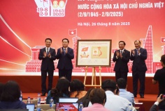 Bộ tem đặc biệt kỷ niệm 80 năm Quốc khánh có gì 