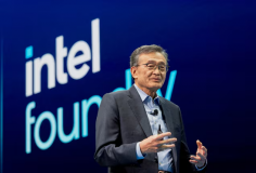 Những mối lo xung quanh thương vụ Chính phủ Mỹ mua cổ phần Intel