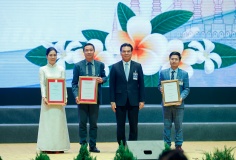 Thấy gì từ việc T&T Group của bầu Hiển thần tốc hoàn thành đường truyền tải điện từ Lào về Việt Nam?