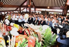 Trang trọng Lễ dâng hương tưởng niệm 56 năm ngày mất Chủ tịch Hồ Chí Minh