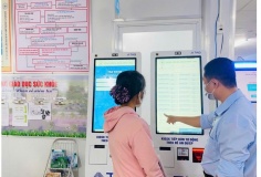 Vĩnh Long tăng tốc số hóa y tế, hướng tới 80% dân số có Sổ sức khỏe điện tử vào năm 2025