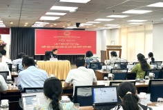 Cần có quy định bảo vệ nhà báo trên không gian mạng