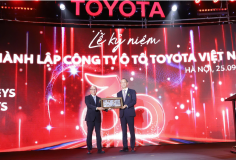 Những dấu ấn làm nên hành trình 30 năm rực rỡ của Toyota Việt Nam 