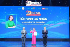 Nữ hiệu trưởng ở Tuyên Quang được vinh danh 'Lãnh đạo Chuyển đổi số xuất sắc'