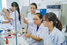 Giải phóng rào cản tài chính, thúc đẩy tương lai STEM