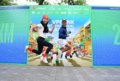 Dàn trai xinh, gái đẹp, người nổi tiếng tụ hội tại VPBank Hanoi International Marathon 2025