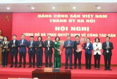 Thành ủy Hà Nội công bố các quyết định về công tác cán bộ tại Ủy ban MTTQ Việt Nam Thành phố