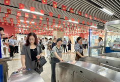 Tuyến metro Cát Linh-Hà Đông chuyển thẻ vé mới từ 18/11