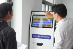 Hà Nội thí điểm kiosk thông minh xác thực, cấp bản sao số tài liệu điện tử