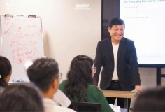 Tri ân những “người thầy đặc biệt” của cộng đồng Doanh nhân, Khởi nghiệp Việt Nam