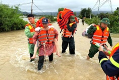 Quân đội phải bằng mọi biện pháp tiếp cận nơi ngập sâu, để kịp thời di dời, sơ tán người dân