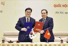 Chủ tịch Quốc hội Hàn Quốc kết thúc chuyến thăm chính thức Việt Nam