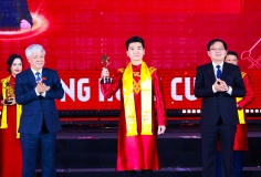 Doanh nhân Đỗ Quang Vinh được vinh danh trong TOP 10 Giải thưởng Sao Đỏ 2025