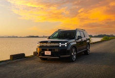 Hyundai Thành Công giới thiệu Santa Fe Hybrid đến thị trường Việt Nam