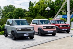 Người dùng lên đời ô tô lần đầu: VinFast VF 3 đang là lựa chọn dễ mua, dễ nuôi nhất thị trường