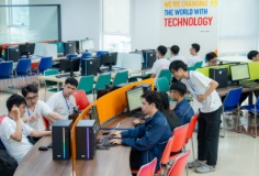 Nhiều tài năng công nghệ trẻ trong và ngoài nước đến HUTECH, đăng ký nhập cuộc Kỳ thi OLP, OlpAI, Procon, ICPC 2025