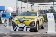 VinFast VF 6: “Ngôi sao” phân khúc SUV cỡ B chinh phục gia đình trẻ