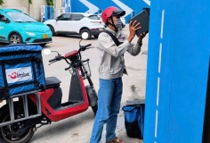 Đề xuất lắp 20.000 tủ đổi pin xe máy điện trên vỉa hè ở TP Hồ Chí Minh