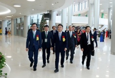 Phó Thủ tướng Lê Thành Long dự khánh thành công trình xây dựng Bệnh viện Bạch Mai và Việt Đức cơ sở 2