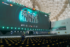 Tận mắt chứng kiến sân khấu 500m2 xem T1 và huyền thoại Faker thi đấu