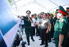 Thủ tướng kiểm tra, đôn đốc một số dự án hạ tầng chiến lược tại Cà Mau