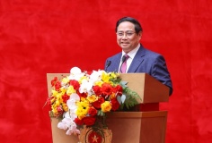 Thủ tướng: Kết hợp chặt chẽ giữa phát triển KTXH với bảo đảm quốc phòng, an ninh vùng ĐBSCL